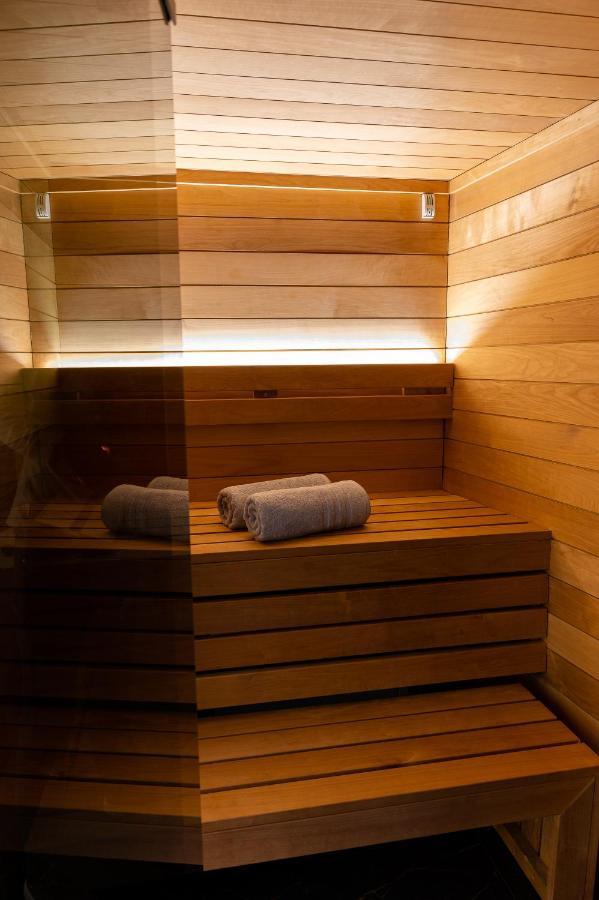 Jacuzzi Apartment Main Square Krakow Exterior photo